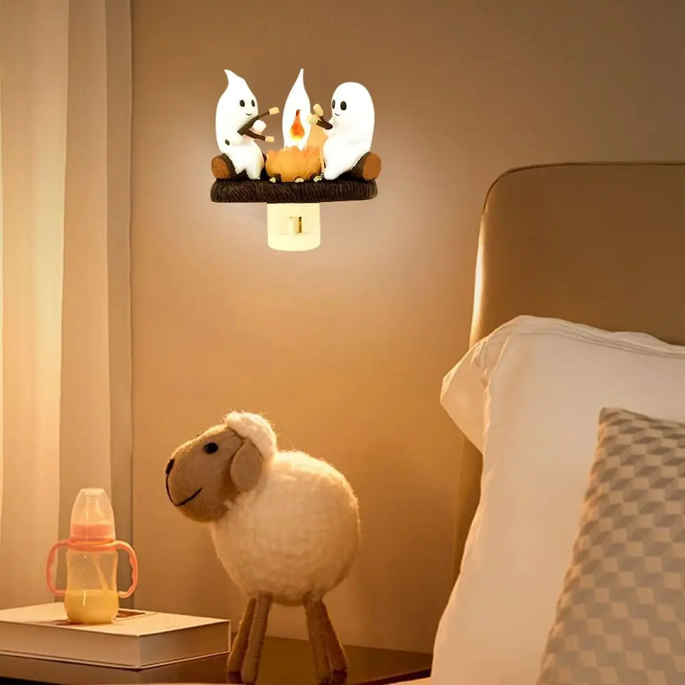 Ghost Campfire Flickering Night Light Halloween Decor LED Flame Effect Spooky Indoor/Outdoor Ambient Lighting USB Powered